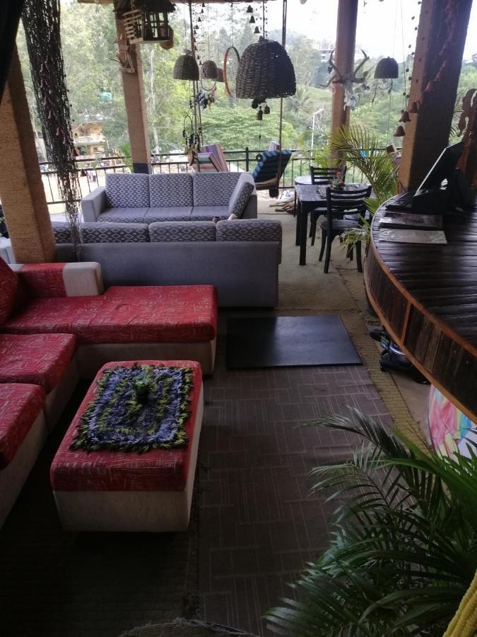Tiki Bar Hostel Ella Εξωτερικό φωτογραφία